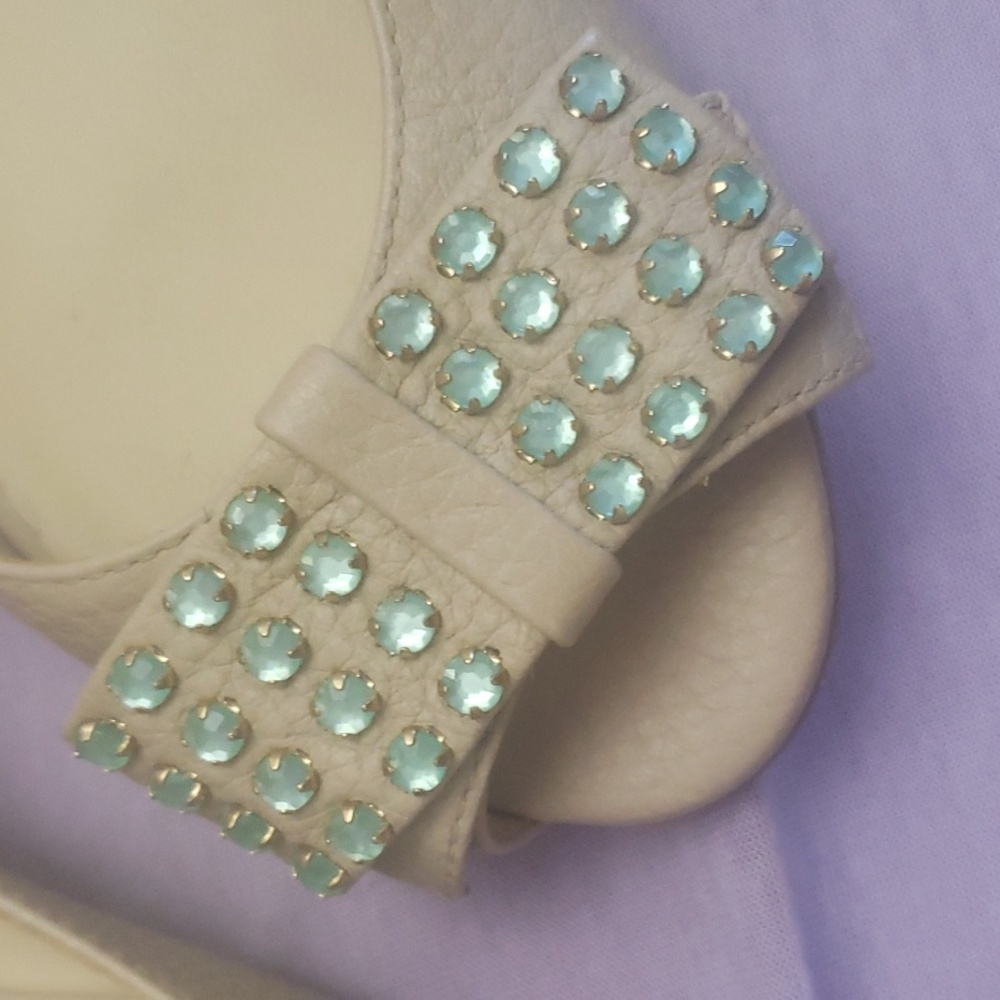 Kate Spade New York Nude Beige Flats Size 7 Rhinestoned Bow Peep Toe Shoes Comfy